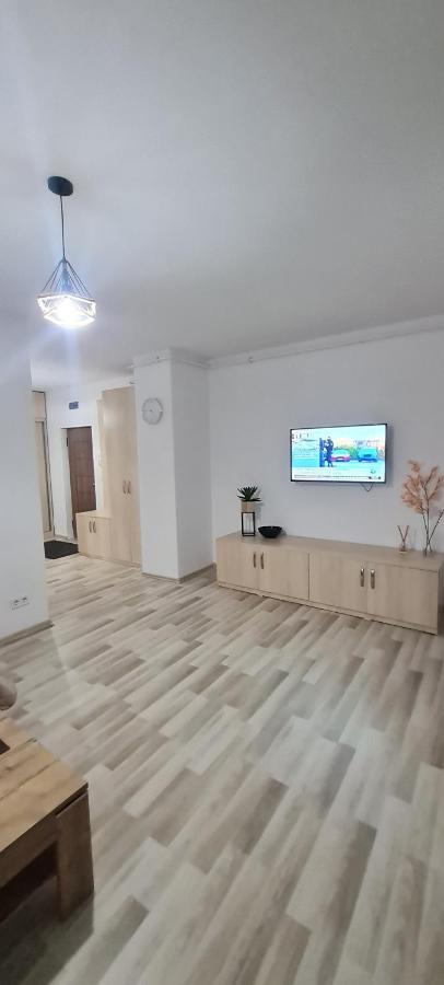 La Andrei Apartment Bistrita  Ngoại thất bức ảnh